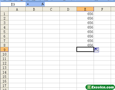 Excel2003中选定要求和的单元格